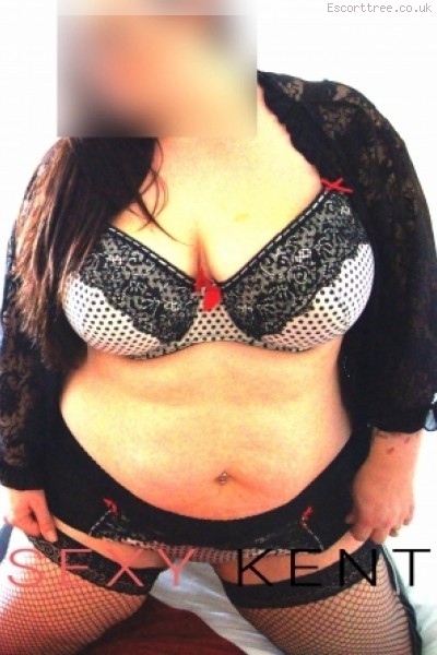 Charlote sensual escort girl in Kent, highly recommended